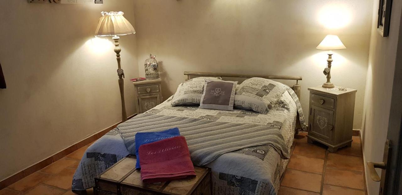 مبيت وإفطار انت مارتن دي كراو Fenetre Sur Les Alpilles المظهر الخارجي الصورة