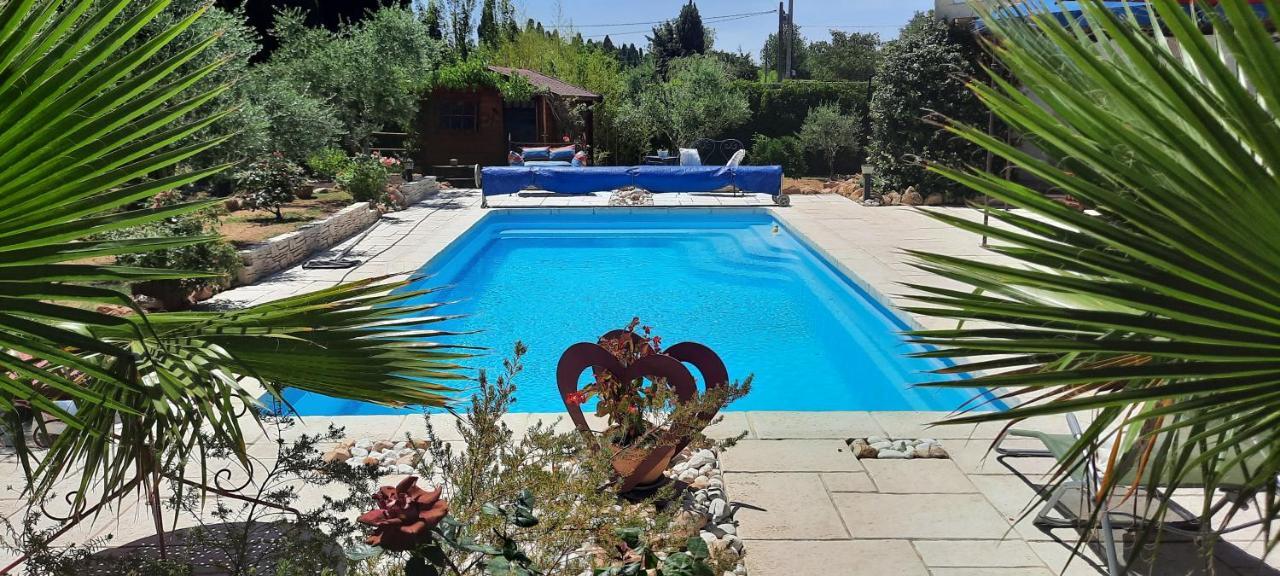 مبيت وإفطار انت مارتن دي كراو Fenetre Sur Les Alpilles المظهر الخارجي الصورة